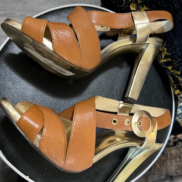 Michael kors heeled sandals - Picture 4 of 6